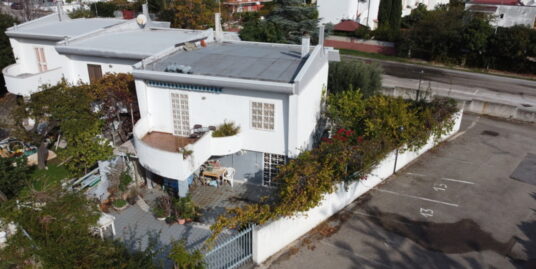 La villa dove l’estate diventa casa: due livelli uniti, un’unica grande emozione….a Campomarino Lido