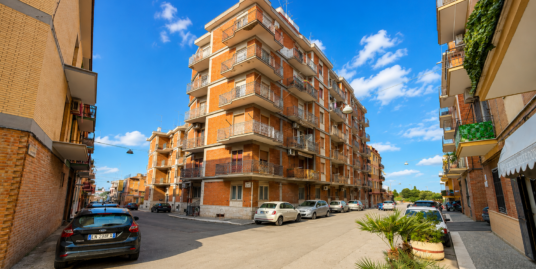 🏡 Ai piedi dell’Anfiteatro Romano, una casa da vivere oggi e trasformare nel tuo domani